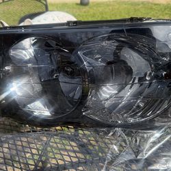 02-05 Dodge Ram Smoke Clear Headlights