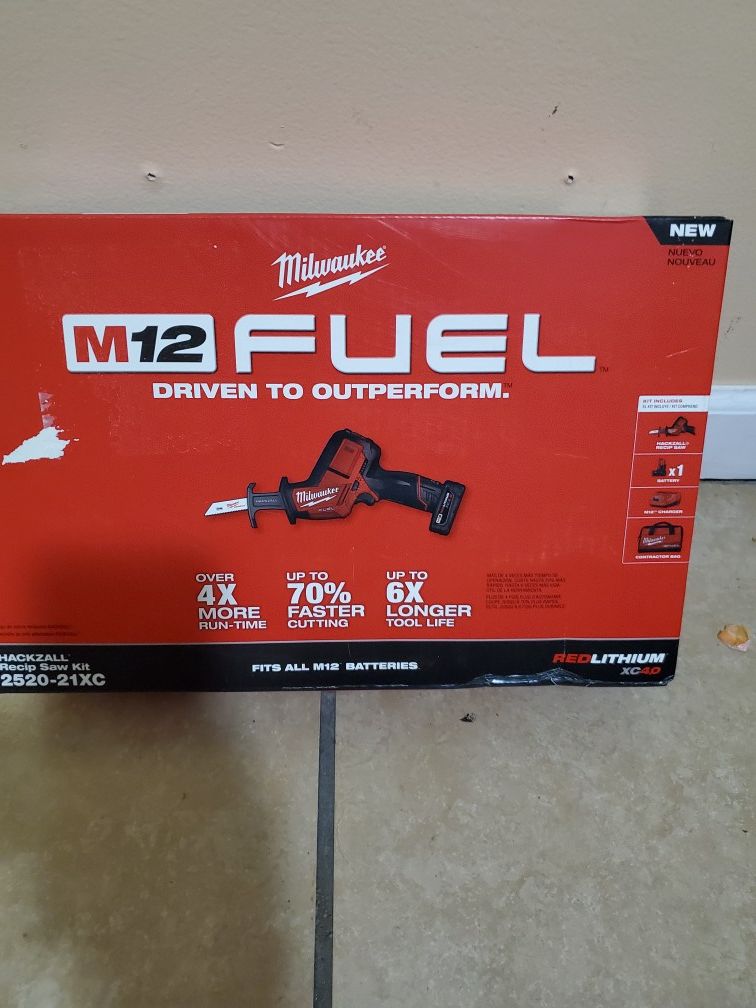 Hackzall Milwaukee fuel 12v