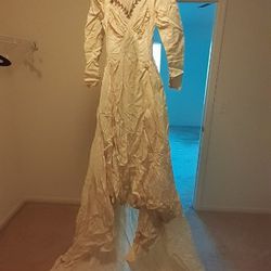 Vintage Wedding Gown And Veil