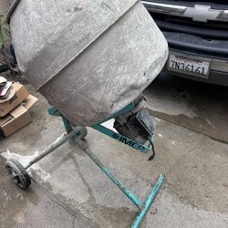 Concrete Mixer 