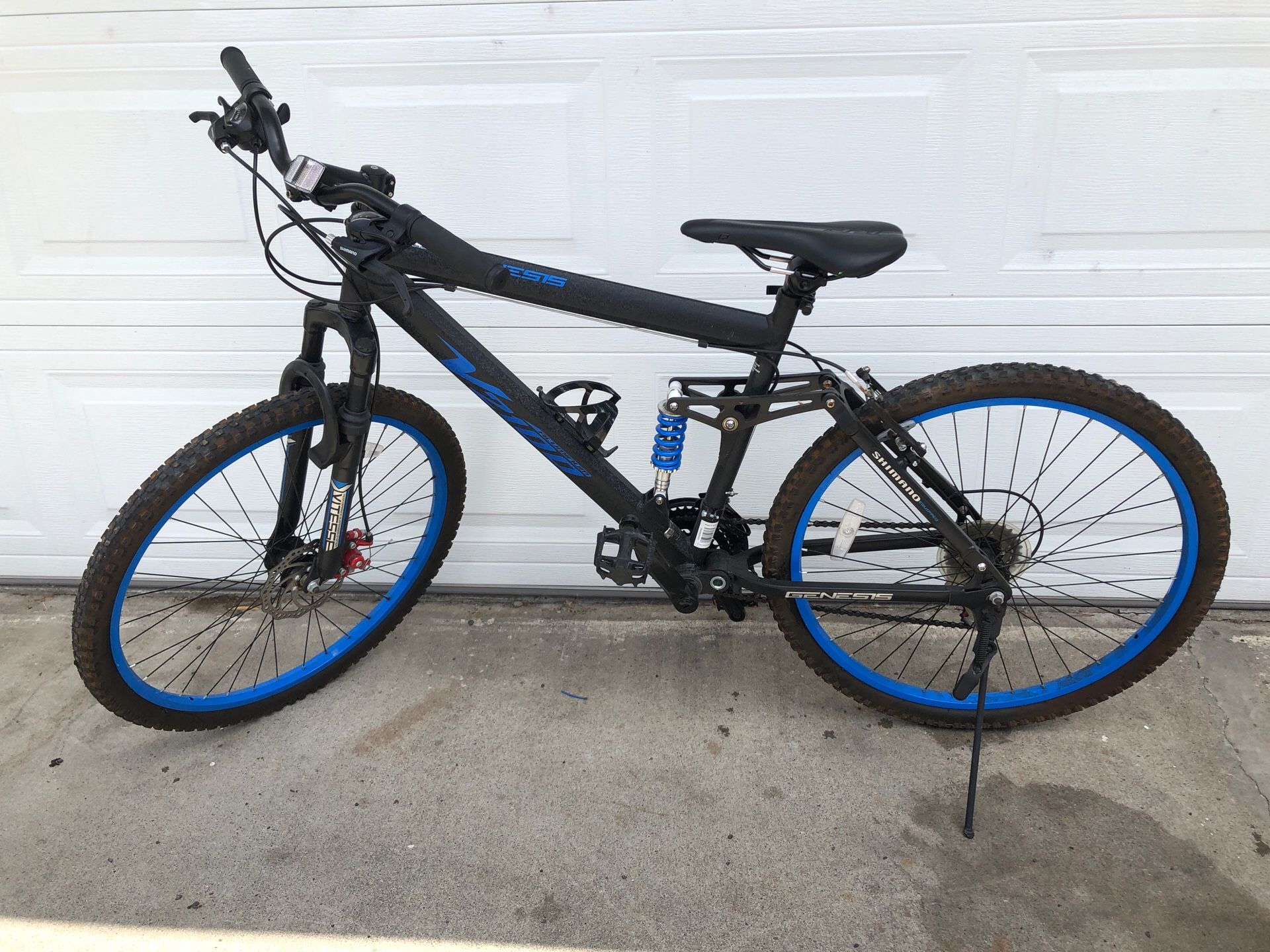 genesis aluminum mountain bike Cinosural International School