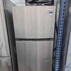Frigidaire 14.5 Cu Ft Refrigerator Stainless Steel Top Freezer 