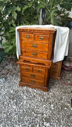 Cabinet Dresser 