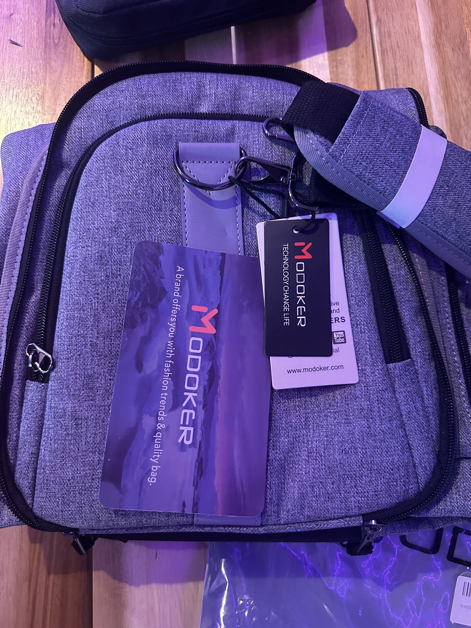 Brand New Modoker Convertible Garment Bag Travel Duffel (Gray)