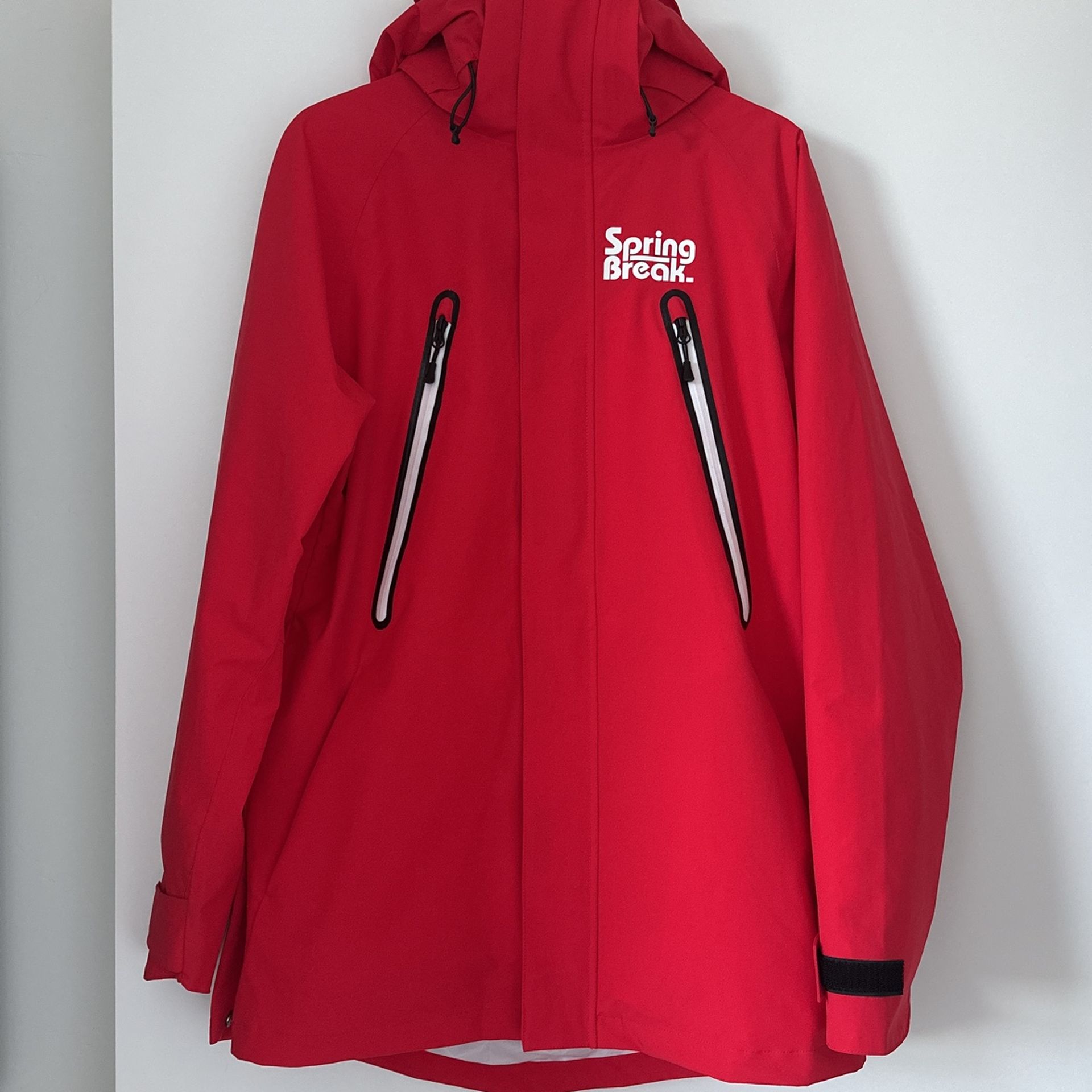Thirtytwo, Spring Break Jacket