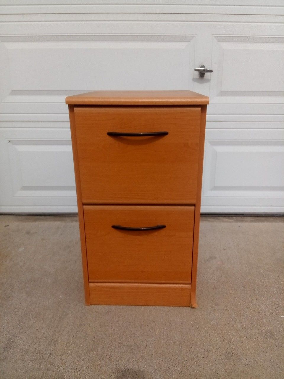 File cabinet