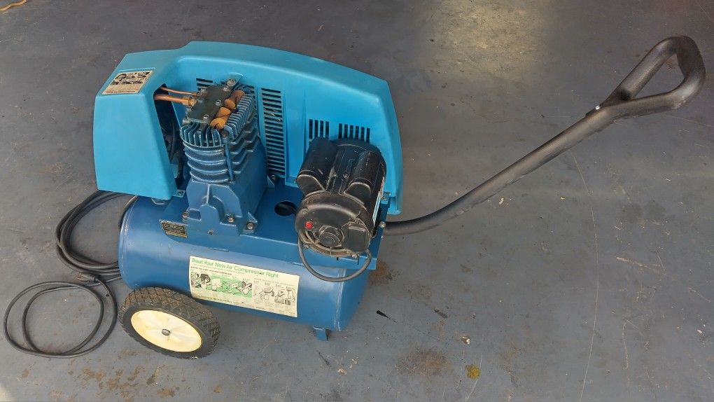 Campbell Hausfild Air Compressor