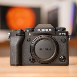 Fujifilm XT5 camera