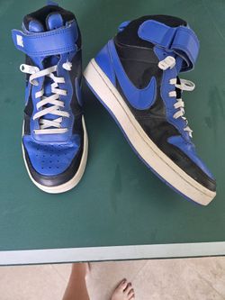 Shoes-boys Blue Nike(6 Boys) Royal Blue Convers (8.5 Women)