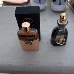 perfumes con un de talle uno de ellos