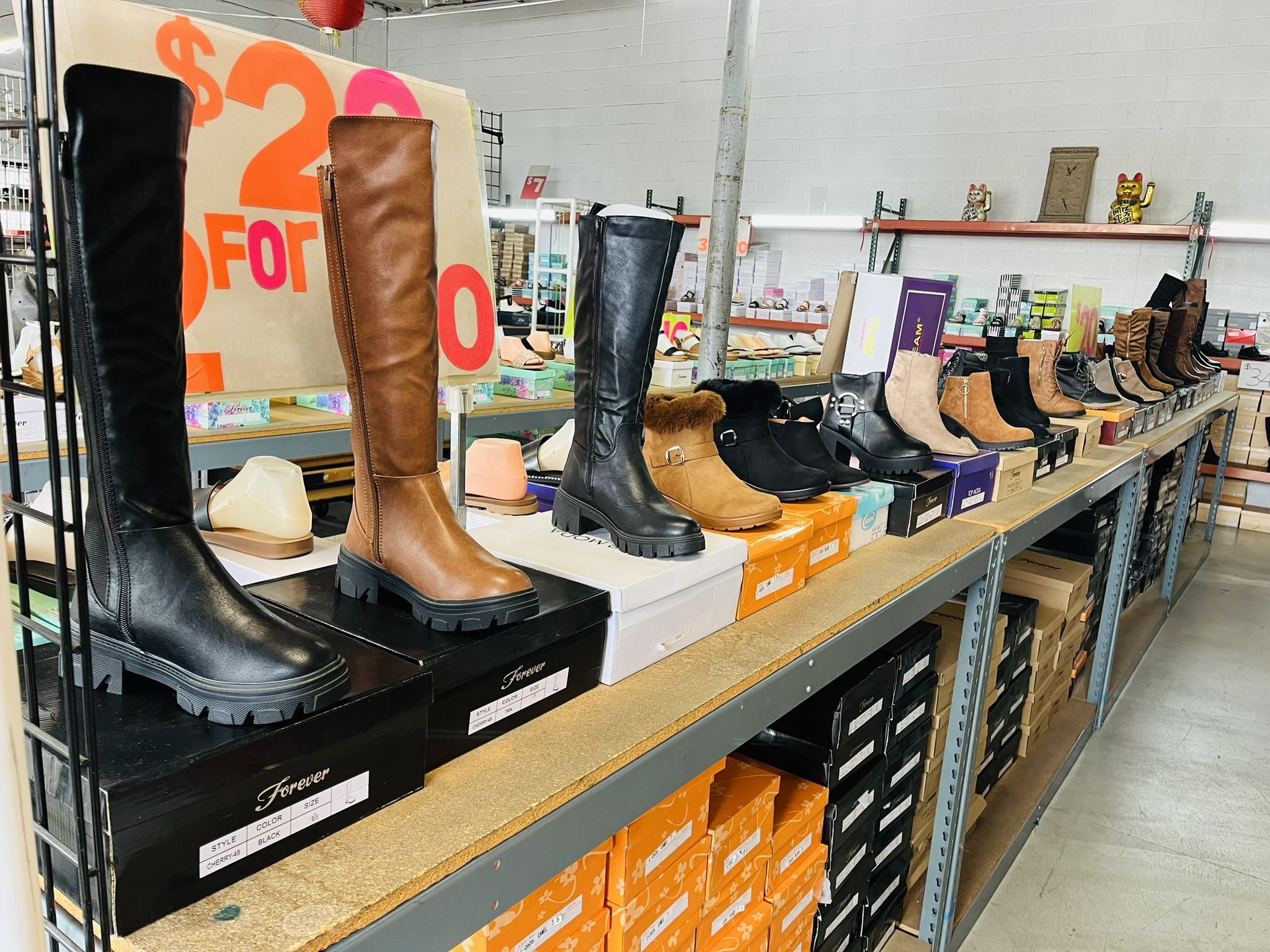 Beautiful Woman Boots $20