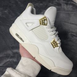 Jordan 4 Gold