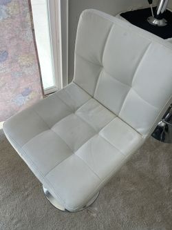 Moving chairs, swivel and lift, six hundred dollars in total.