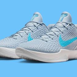 Nike Koke 6 Caitlin Clark PE SIZE 10.5