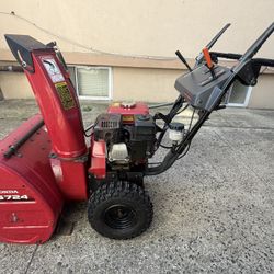 Honda HS724 Snowblower Made In Japan