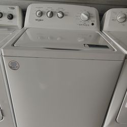 WHIRLPOOL WASHER & DRYER SET .