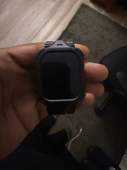 Apple Watch SE 2  cellular