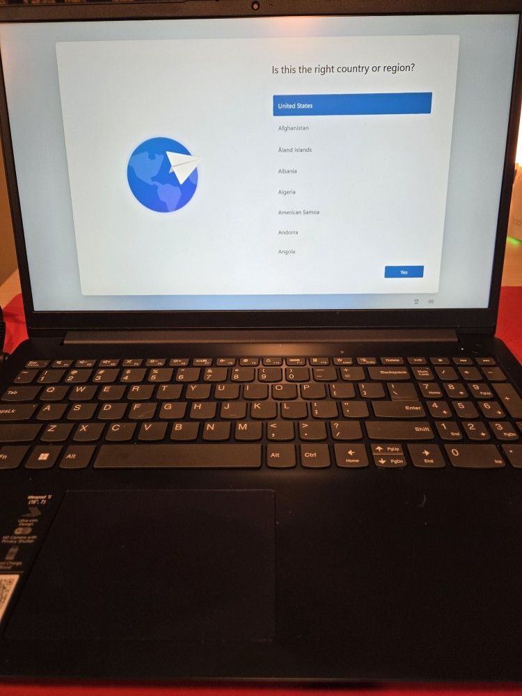 Lenovo Laptop -12th Gen i5 8gb RAM, 512GB SSD