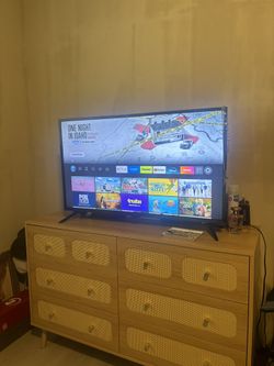 40 Inch insignia Smart Tv
