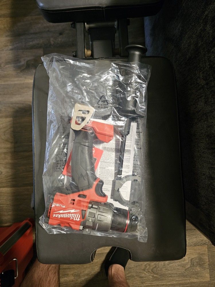 Milwaukee M18 Fuel Hammer Drill