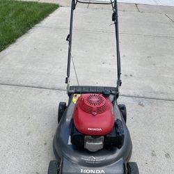 Honda Self Propelled Lawnmower 