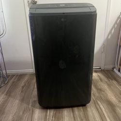 12,000 BTU - LG Portable AC unit