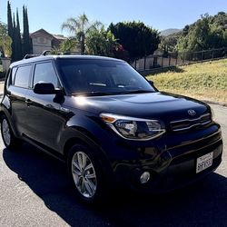 2017 Kia Soul+ -ICE Cold Air Bluetooth Navi Gas Saver Rear Cam Smog Hatchback