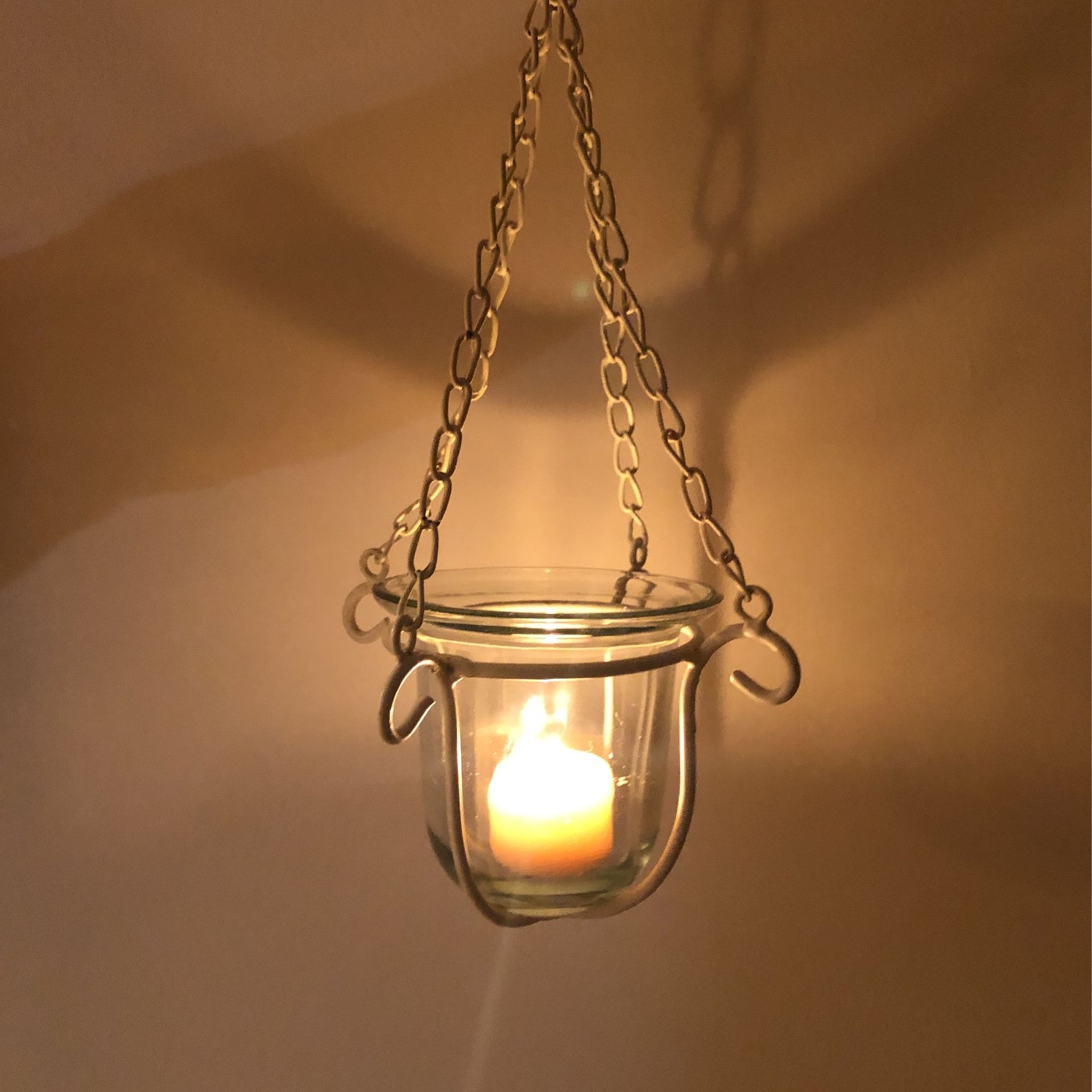Hanging Ivory Chain and Glass Candle Holder