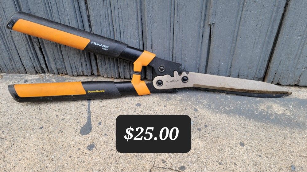 Fiskars Hedge Shears