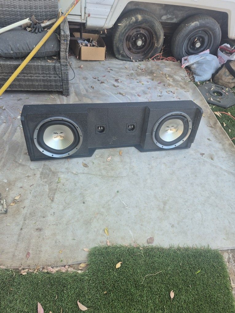 Caja Con Bocinas