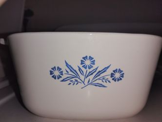 Corning Ware Casserole Dishes.