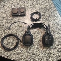 Astro A40