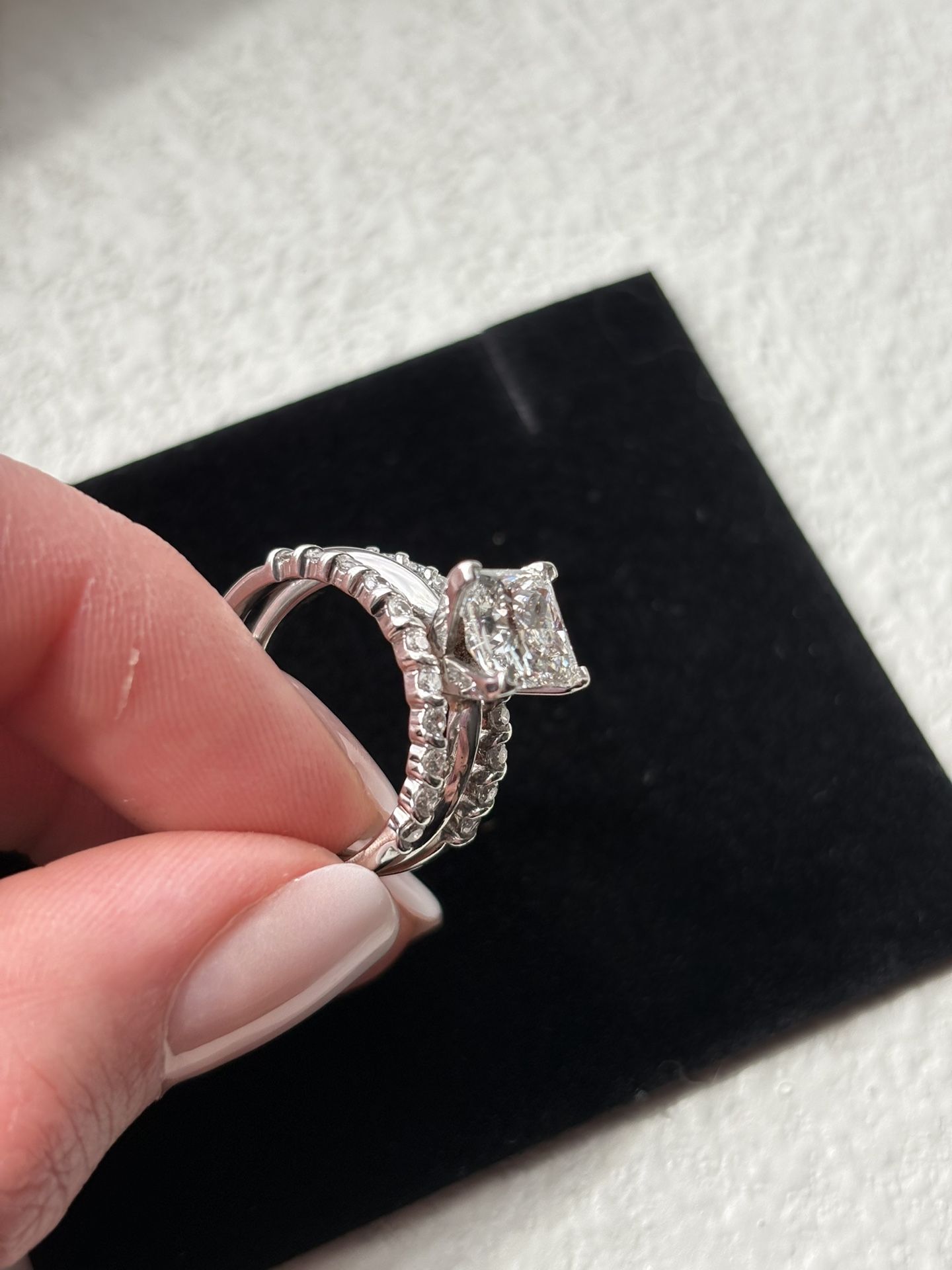 2.51 Carat Brilliant princess cut Diamond Ring With Band