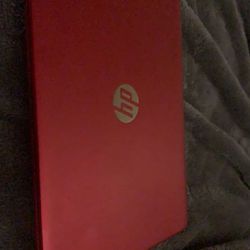 LIKE NEW HP LAPTOP!!!! COMES WITH ORIGINAL BOX