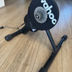New WAHOO KICKR Core 1 Cycling Trainer