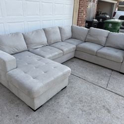 Sectional Couch With sofa Bed 