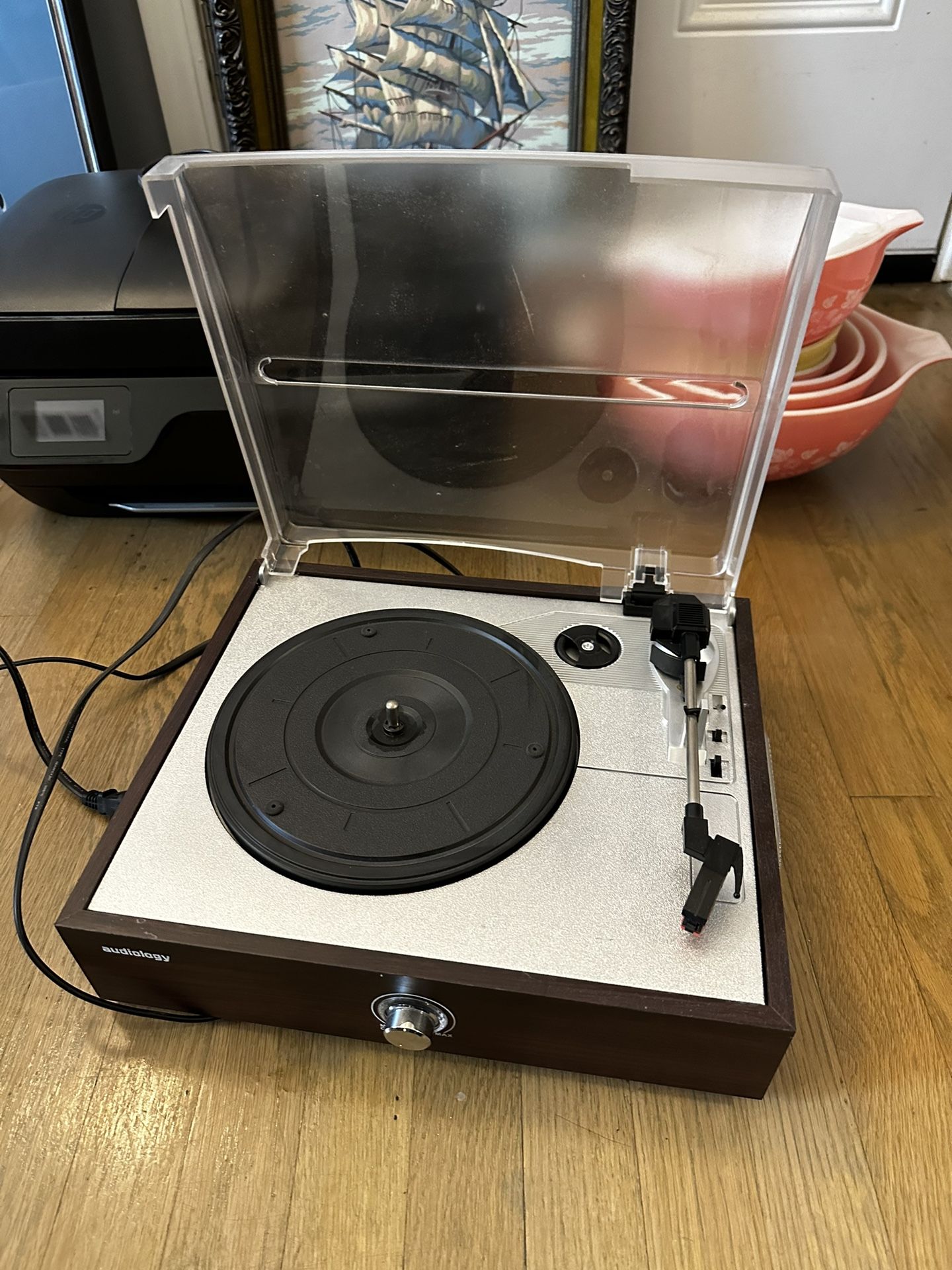 Audiology Turn Table AU-RPUSB-550WD Record Player