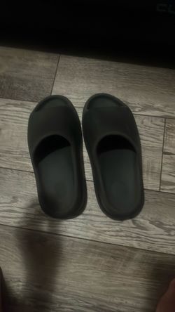Yeezy slides