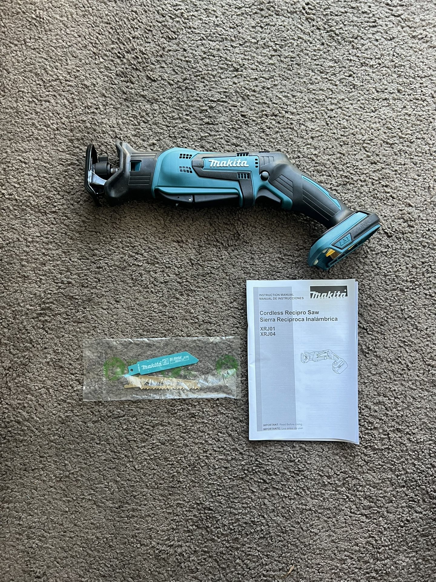 Makita Reciprocating Saw XRJ01Z 18Volt LXT LithiumIon Cordless