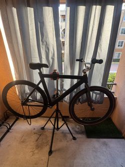 Leader 725/735 Fixed Gear Bike