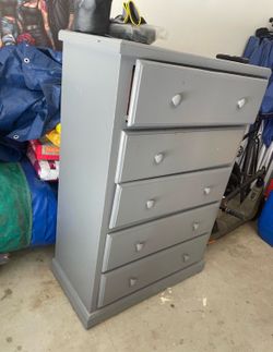 Dresser