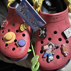 One Piece Crocs men’s 10 brand new Luffy Crocs collab