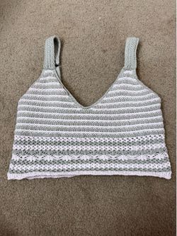 Holister size:small white and green striped crochet crop top