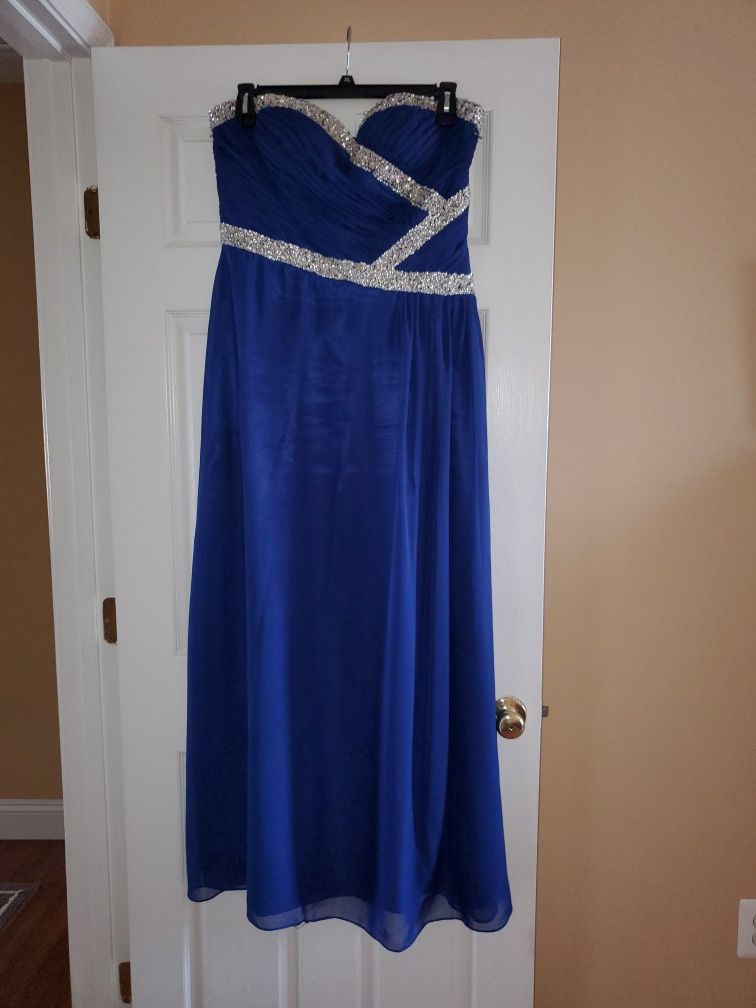 Prom Dress - Size XL - Only worn once.