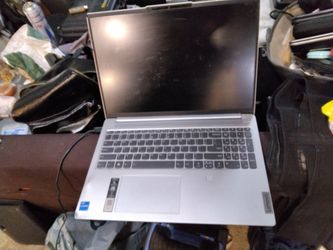 Lenovo IdeaPad-Slim-5-16IRL8 with Linux BackBox