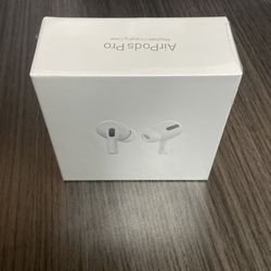 AirPods brand new 45$