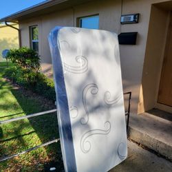 NEW TWIN MATTRESS AND BOX SPRING -- Also Available In All Sizes.
