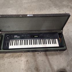 Yamaha Sy22 