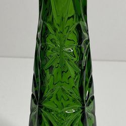 Vintage Green Starburst Glass Vase 9” Tall