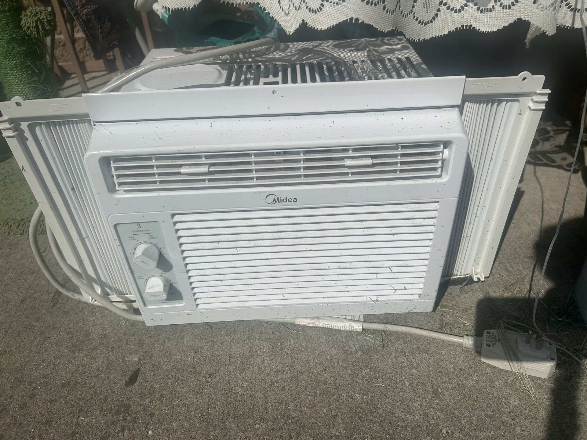 Midea A/c Unit